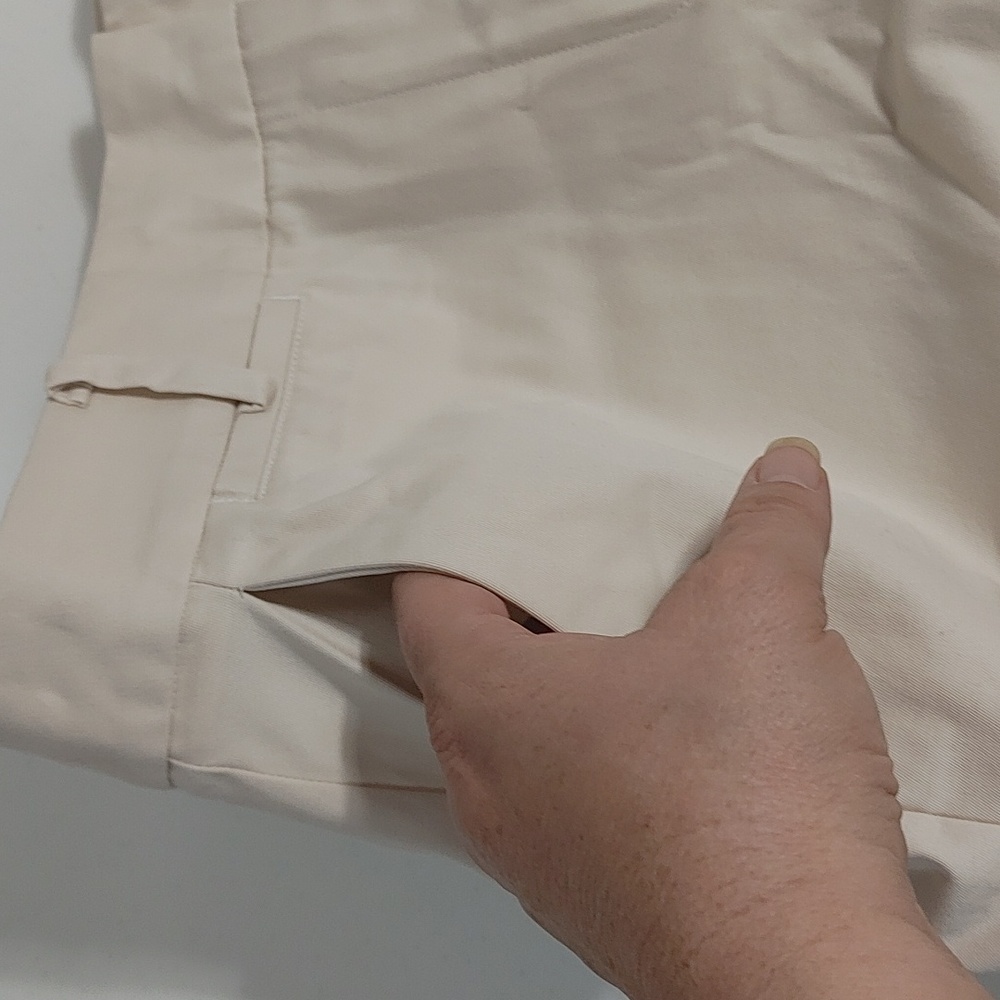 Talbots Bermuda Shorts - Picture 7 of 9